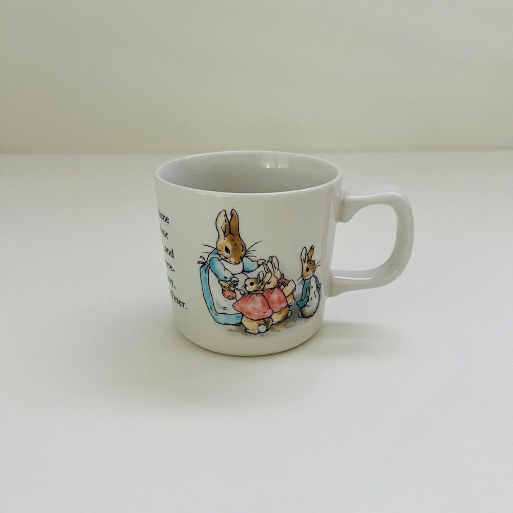WEDGWOOD Frederick Warne & Co. 1991 Peter Rabbit Child's Porcelain Mug